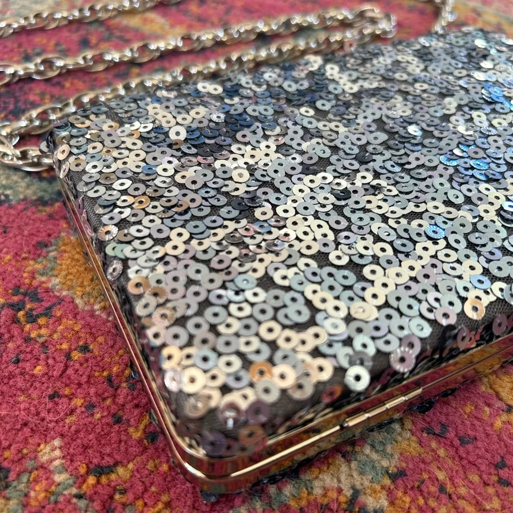 White House Black Market | Women’s Silver Sequin‎ Crossbody Clutch Purse OS - Picture 7 of 10